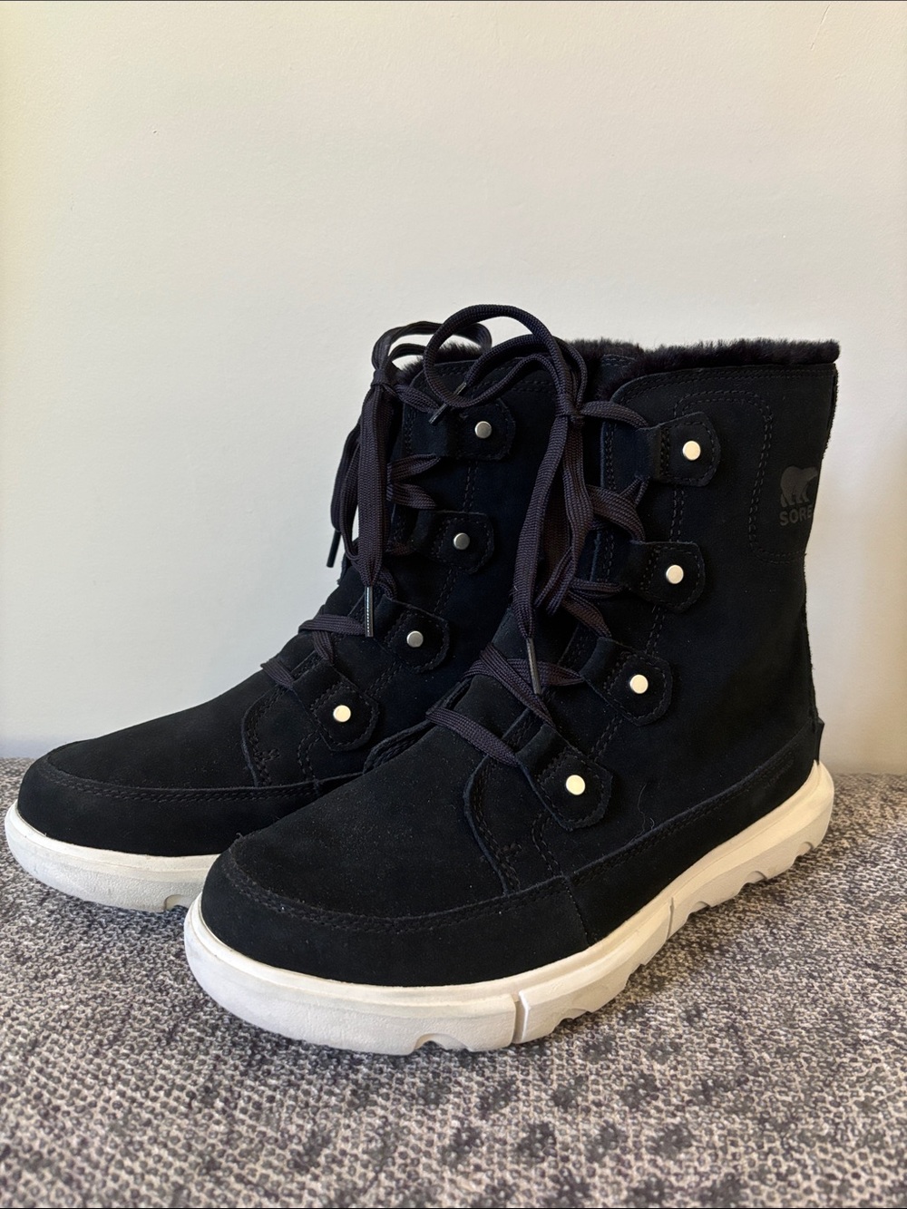 Sorel Explorer Next Joan Waterproof Faux Fur Winter Boots Black Size 8.5 EUC